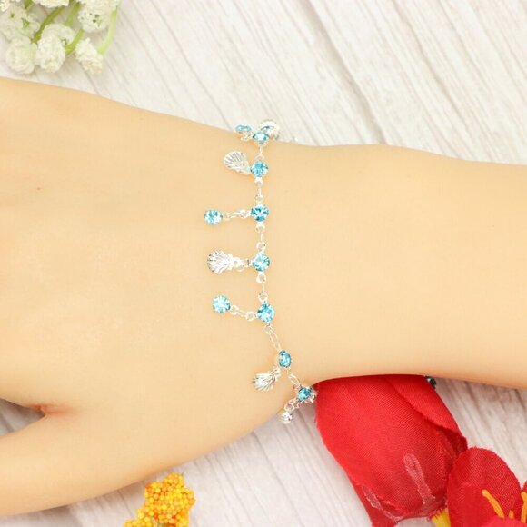 "Trendy Handmade Bracelet – A Thoughtful Gift for Girls & Women | UNVRC1299 - Picture 4 of 10